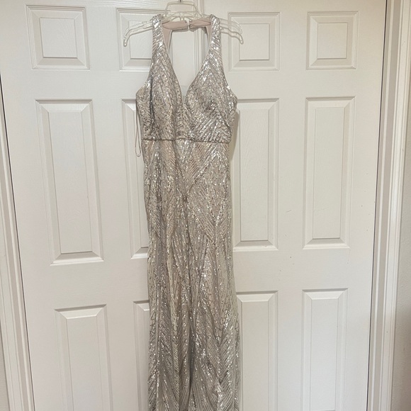 R & M Richards Sleeveless Two Tone Sequin Formal Gown wedding guest size 12 SPO - Picture 3 of 12